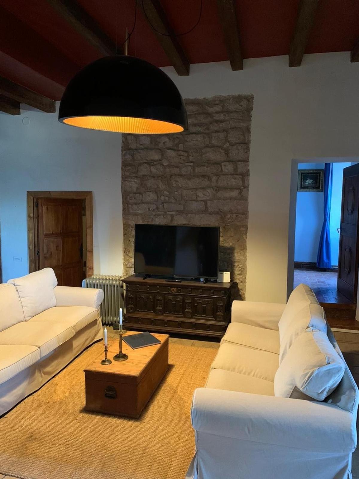 Masia Cal Millas - Turisme Rural Castellfullit de Riubregos Esterno foto