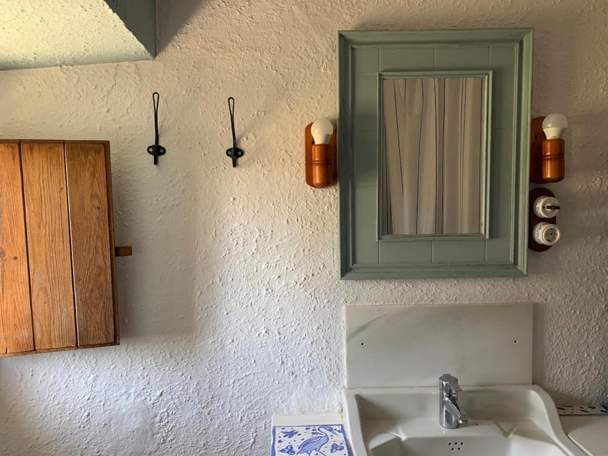 Masia Cal Millas - Turisme Rural Castellfullit de Riubregos Esterno foto